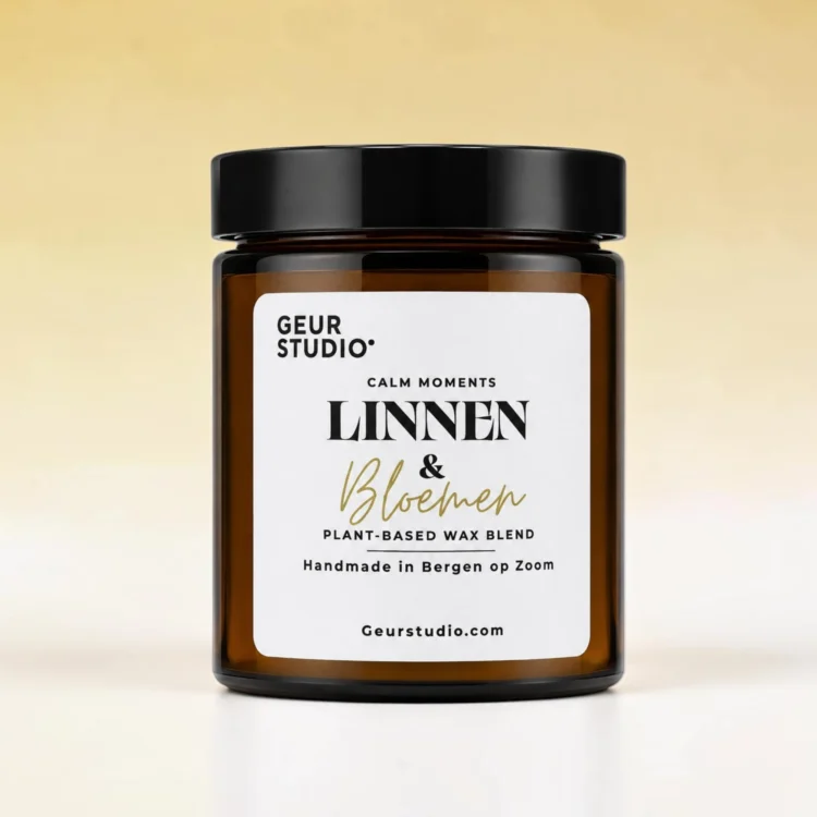 Geurkaars Linnen & Bloemen 150g (1) Geurkaars Linnen & Bloemen 150g (1)
