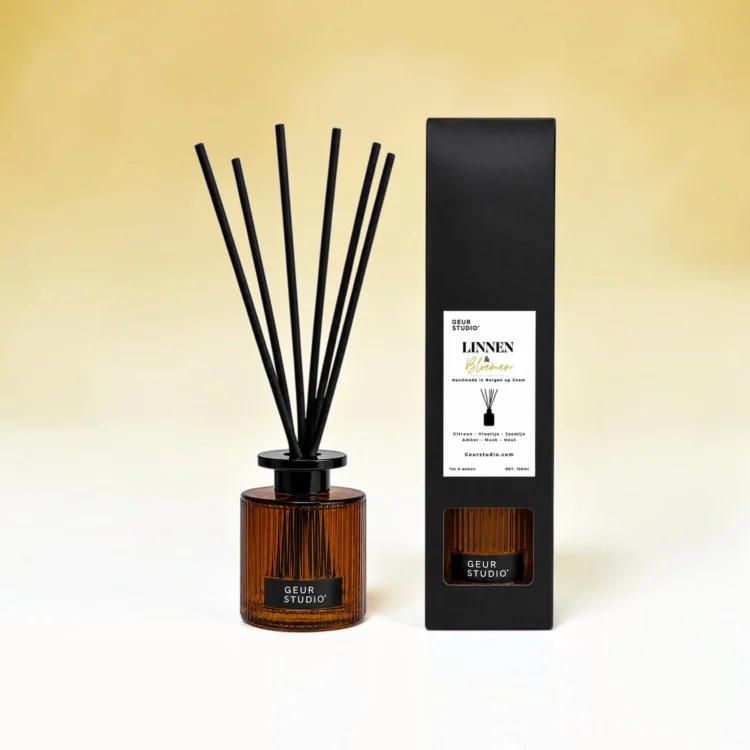Geurstokjes Linnen & Bloemen 150ml geur studio (1)